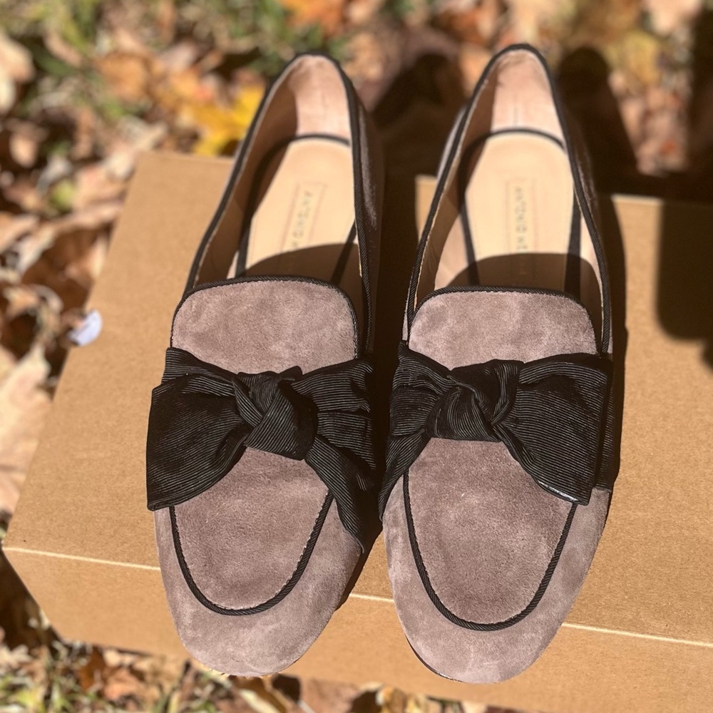 Antonia Milani women’s loafer flats size 7